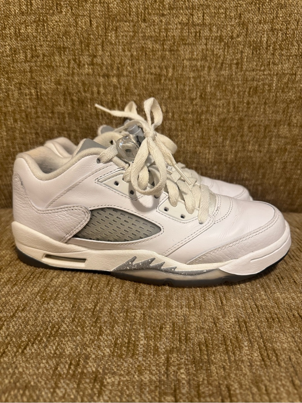 ⭐️ Air Jordan 5 Retro Low GS White Wolf Grey 819172-122 SIZE 5Y ⭐️